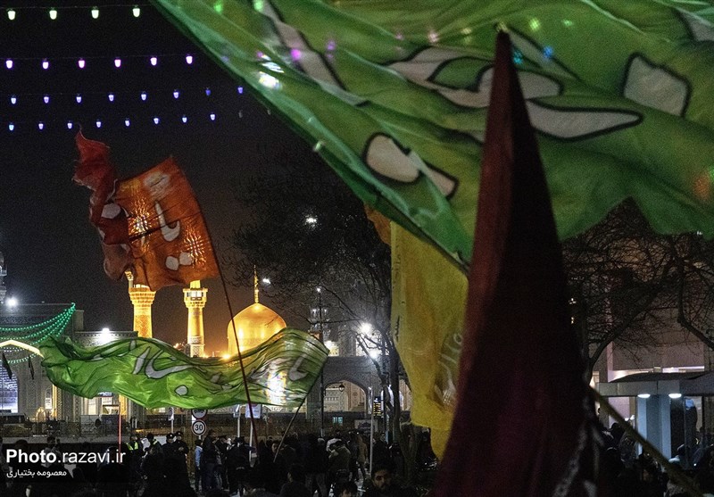 گلباران حرم رضوی در شب میلاد جوادالائمه (ع)