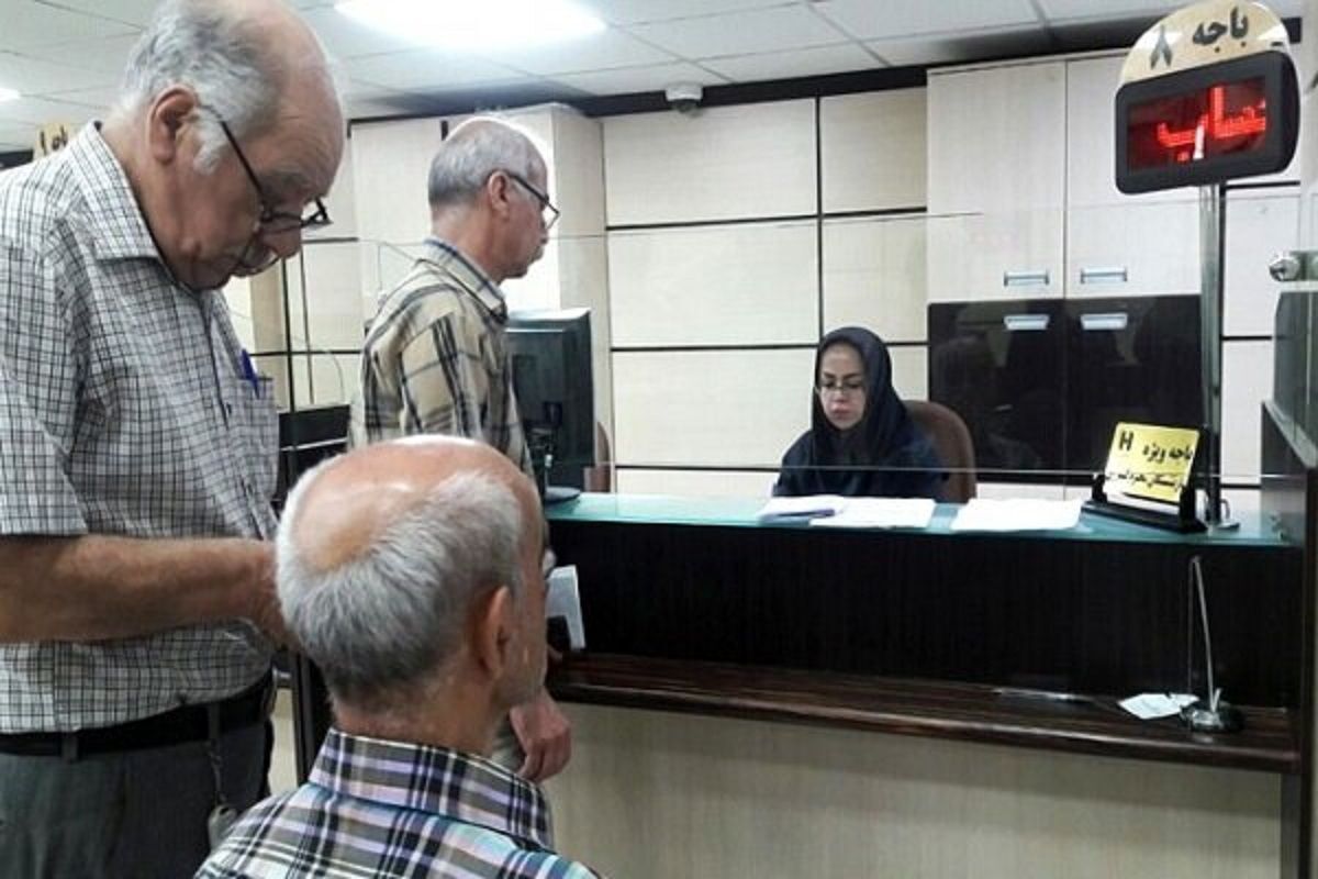 پرداخت‌های حقوق بازنشستگان عقب افتاد