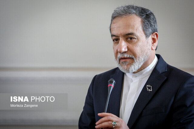 عراقچی: با تداوم تهدیدهای آمریکا، مذاکره مستقیم نخواهیم کرد