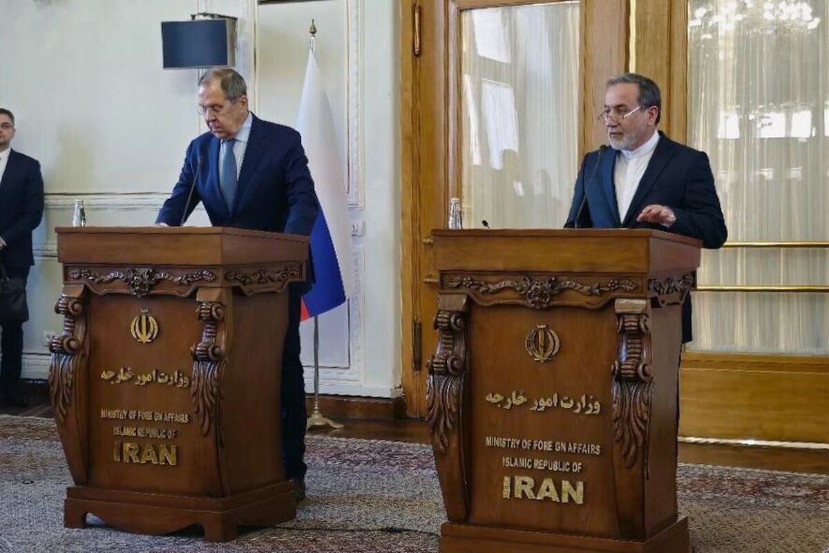 پیشنهاد عجیب لاوروف به پزشکیان در مورد ترامپ!