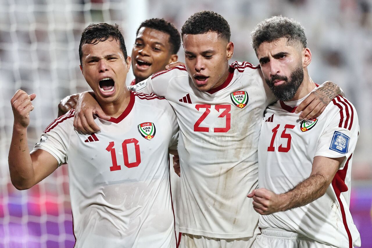 بنتو با ۱۲ بازیکنِ دوتابعیتی مقابل ایران