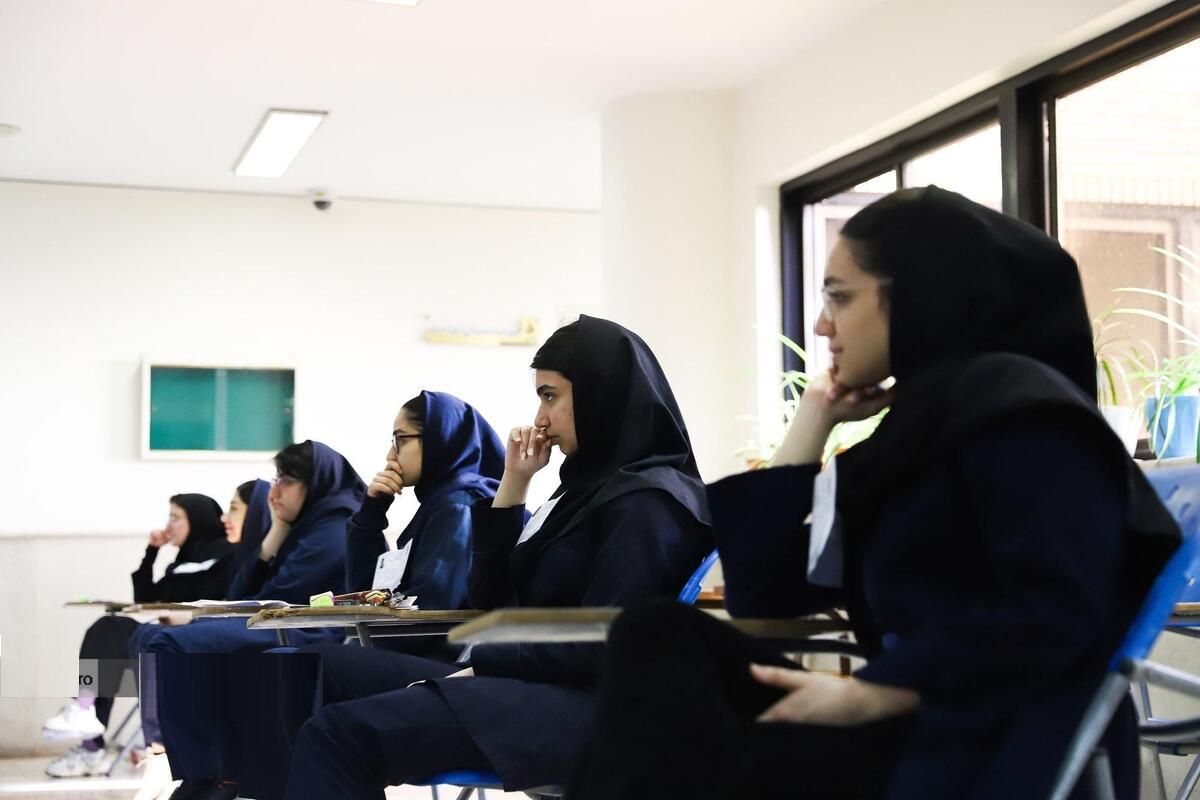 آمار عجیب چاقی در میان دانشجویان