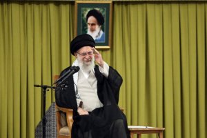 رهبر انقلاب: الگوی آمریکا برای منطقه شکست خورده است