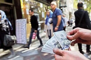 کاهش ۲۵ هزار تومانی دلار آزاد طی یک ماه