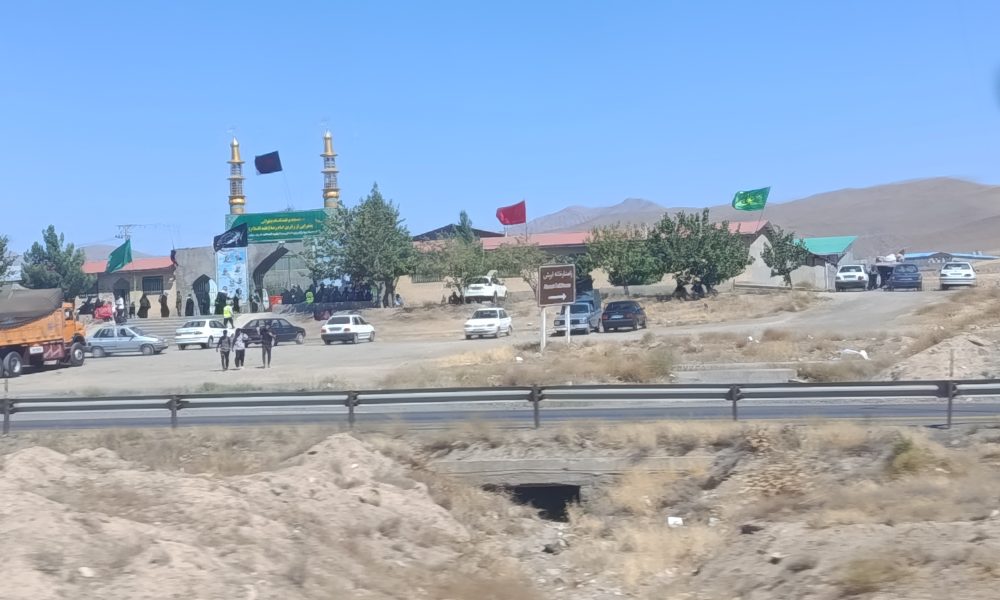 گزارش تصویری پیادهروی زائران از نیشابور تا حرم مطهر رضوی