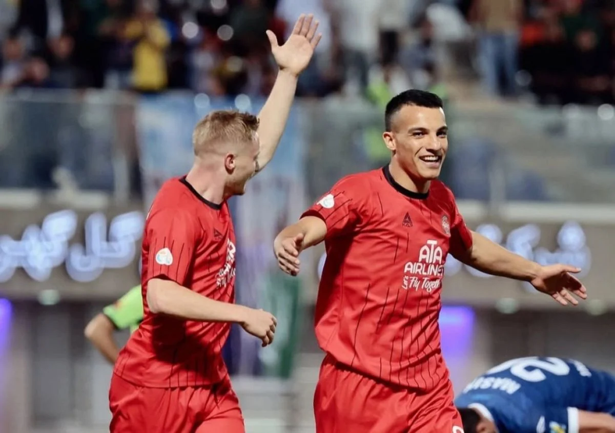 تراکتور با ۵ گل برای پرسپولیس خطونشان کشید