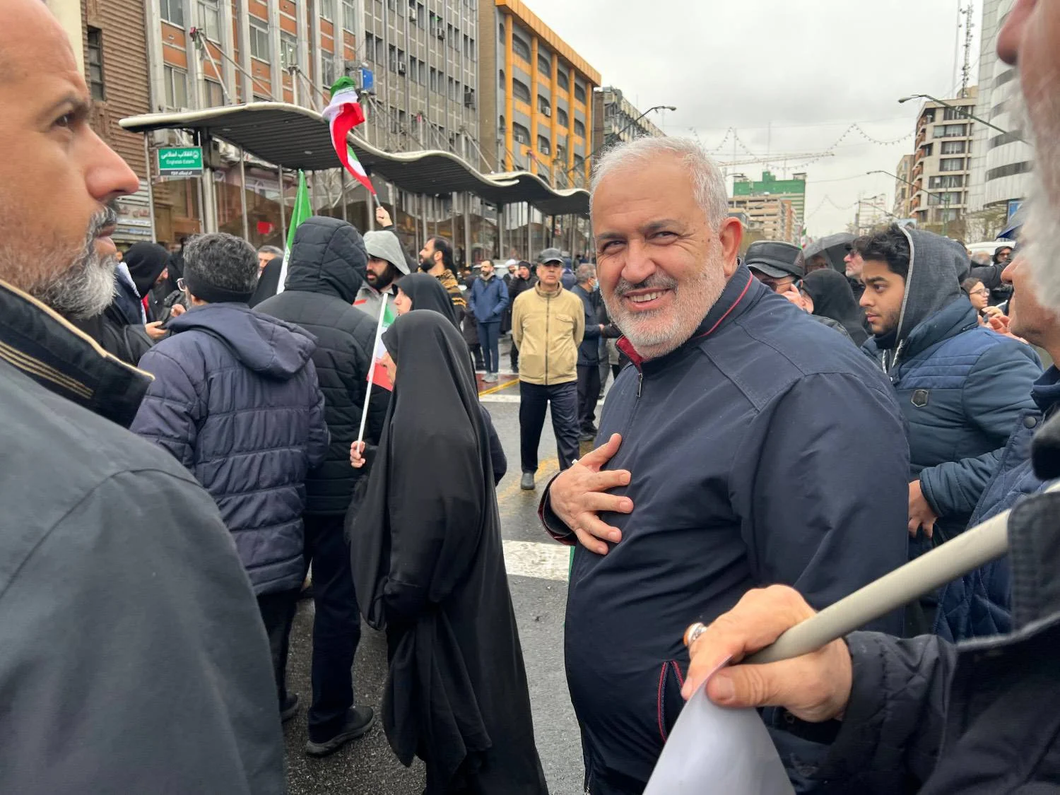 حضور وزیر نیرو در راهپیمایی روز قدس